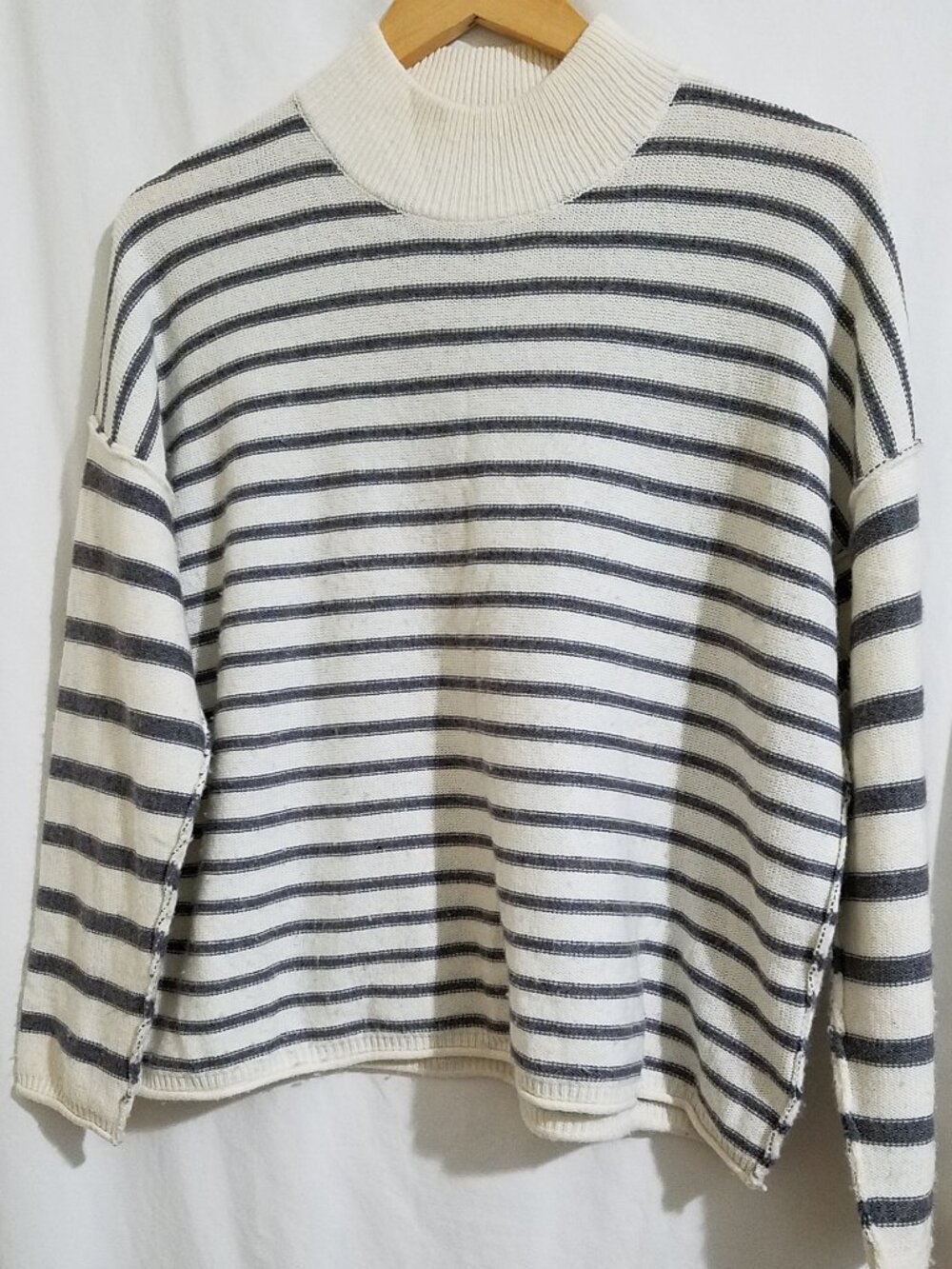 Madewell Oversized Wool Blend Striped Sweater | Gray & Cream | Small